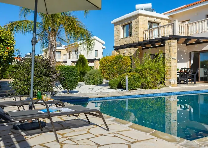 Villa Eliza, Coral Bay Pégeia