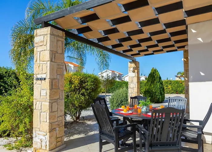 Vila Eliza, Coral Bay *